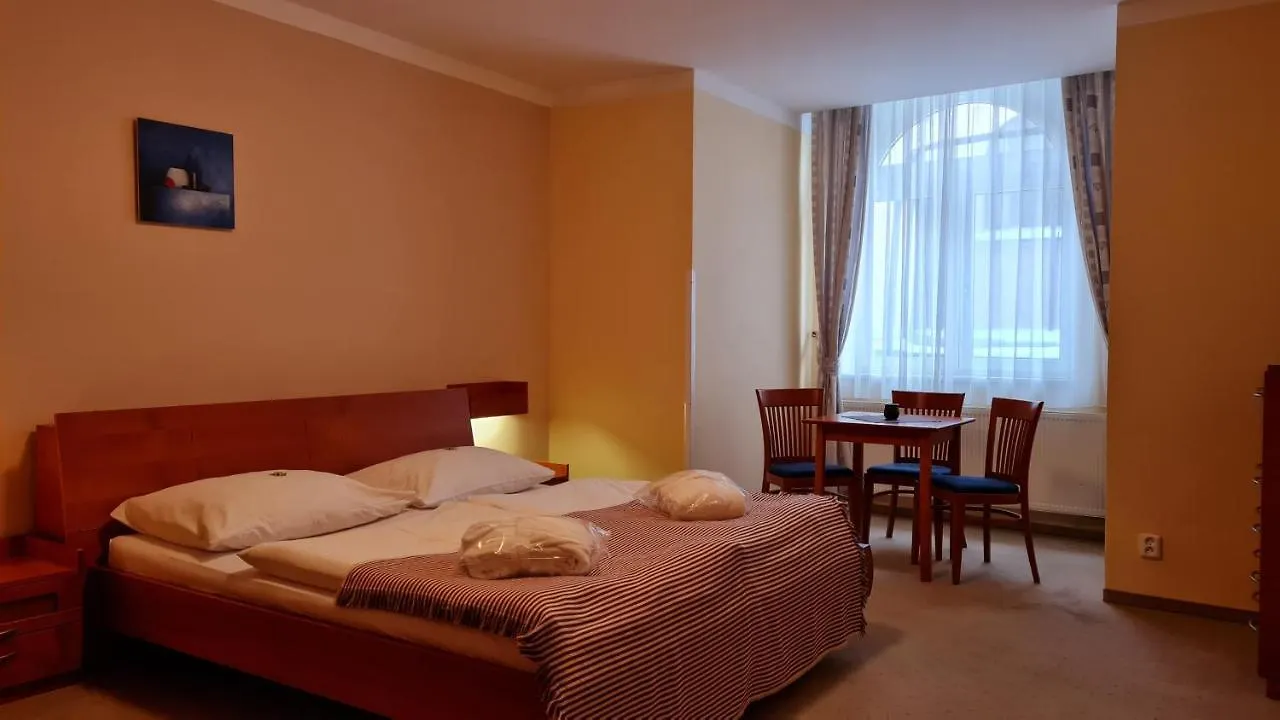 Hotel La Passionaria Marianske Lazne 3*,